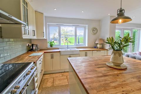 4 bedroom semi-detached house for sale, Glebe Estate, Tilney All Saints