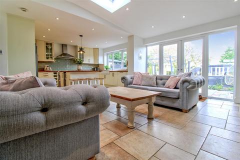 4 bedroom semi-detached house for sale, Glebe Estate, Tilney All Saints