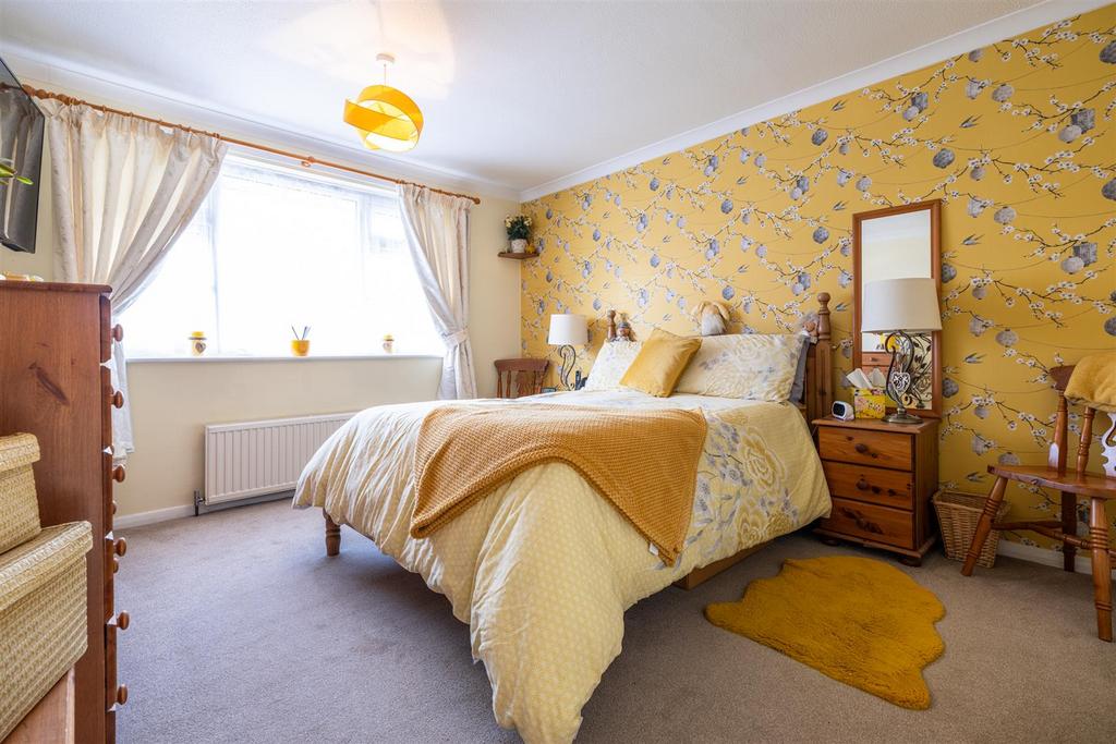 Bedroom1.jpg