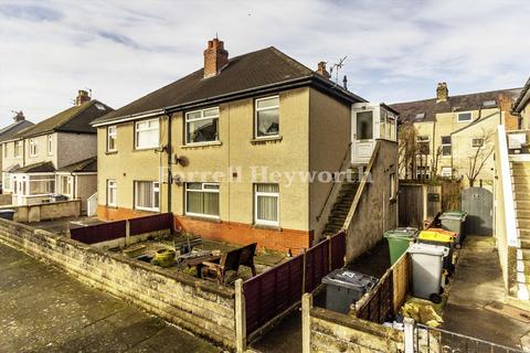 2 bedroom flat for sale, Coniston Road, Morecambe LA4