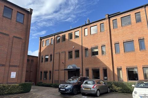 Office to rent, 2nd Floor Office, Unit 9 Pullman Court, Great Western Road, Gloucester, GL1 3ND