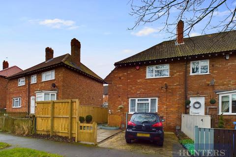 3 bedroom semi-detached house for sale, St. Leonards Crescent, Scarborough