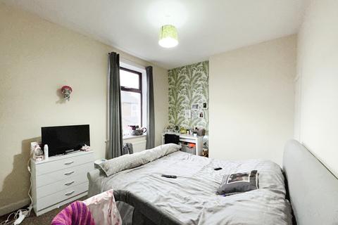 2 bedroom end of terrace house to rent, Lomax Street, Blackburn, Lancashire, BB6