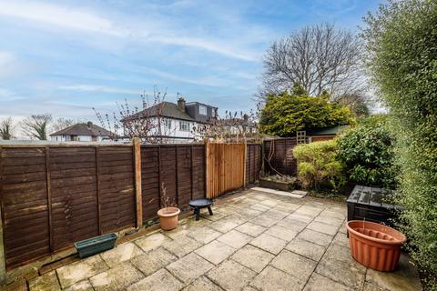 11a Lismore Road, South Croydon, CR2 7QA