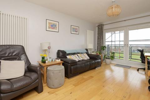 2 bedroom flat for sale, 3/32 Drybrough Crescent, Edinburgh, EH16 4FD