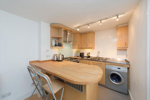 1 bedroom flat to rent, Lower Marsh, London SE1