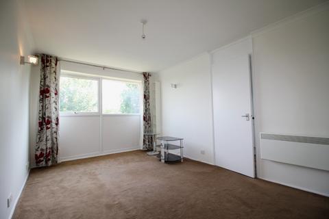 1 bedroom apartment to rent, Burns Drive, Hemel Hempstead, Hertfordshire, HP2 7NW