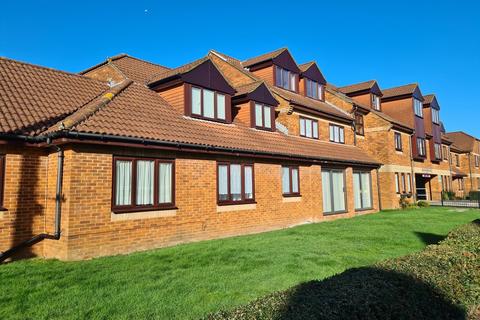 1 bedroom ground floor flat for sale, Water Lane, Totton SO40