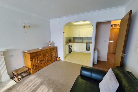 1 bedroom ground floor flat for sale, Water Lane, Totton SO40