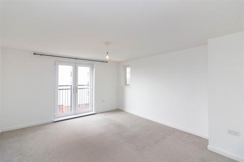 2 bedroom flat for sale, Sunnyway, City Edge