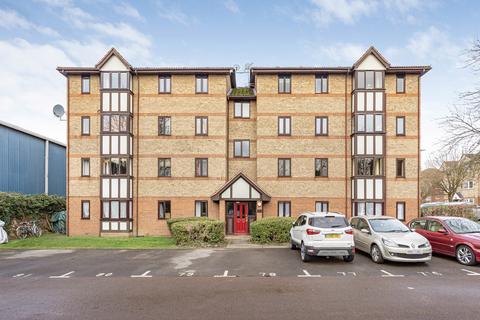 2 bedroom apartment for sale, Varsity Drive, Twickenham, TW1