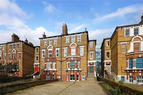 3 bedroom apartment for sale, Mattock Lane, London, W5