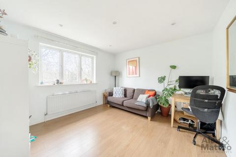 1 bedroom flat for sale, Ann Moss Way, Canada Water, SE16