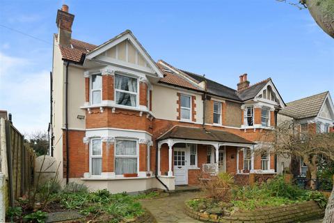 6 bedroom semi-detached house for sale, Blenheim Gardens, Wallington SM6