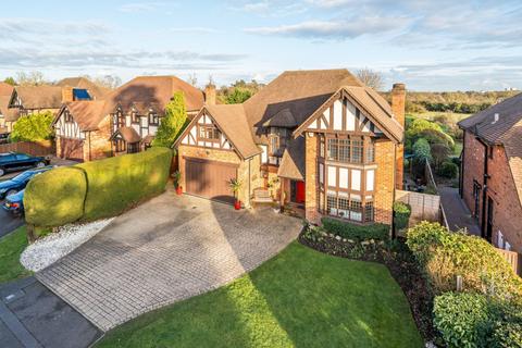 5 bedroom detached house for sale, Kimbers Drive, Burnham, Buckinghamshire, SL1