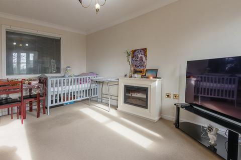 2 bedroom flat for sale, Hagley Road, Birmingham B17