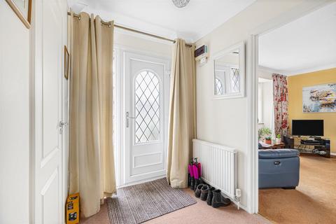 45 Princess Drive, Seaford, BN25 2TZ