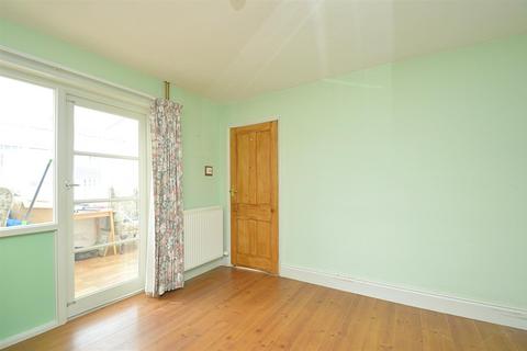 2 bedroom semi-detached house for sale, CLOSE TO OLD VILLAGE * SHANKLIN