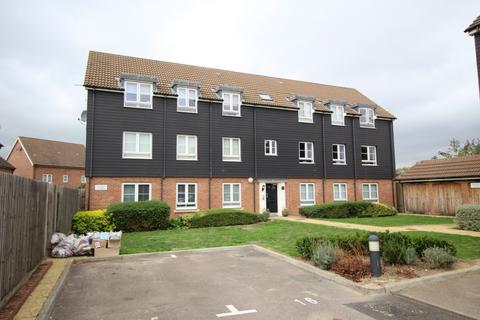 2 bedroom flat to rent, Victoria Road, Ongar, CM5