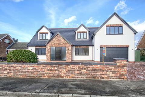 5 bedroom detached house for sale, Falcon Walk, Hilton