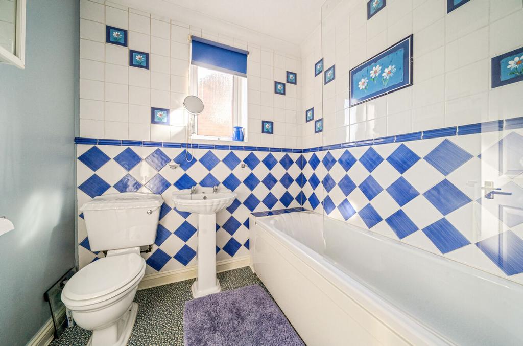 Family bathroom