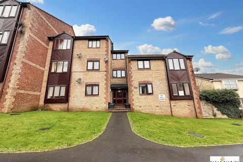 1 bedroom flat for sale, Rena Hobson Court, Tiverton