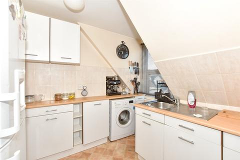 1 bedroom apartment for sale, Broadmead Road, Folkestone, Kent