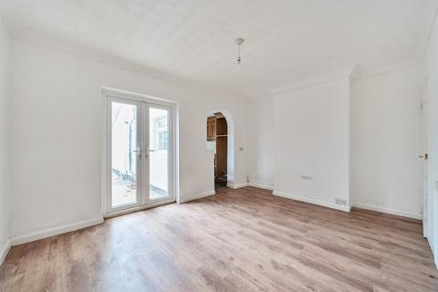 50 Canterbury Road, Folkestone, CT19 5NJ