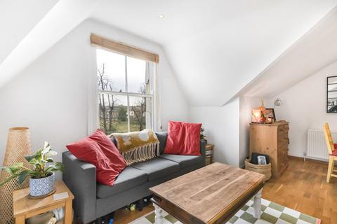 1 bedroom apartment for sale, Knights Hill, London, SE27