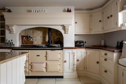 undefined, Lansdown Parade, Cheltenham, GL50