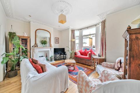 4 bedroom semi-detached house for sale, Farnley Road, London, SE25