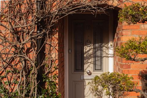 3 bedroom detached house for sale, West Road, Reigate