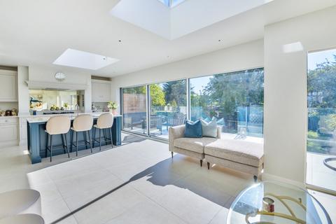 undefined, Sandringham Gardens, North Finchley, London, N12