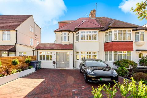 undefined, Sandringham Gardens, North Finchley, London, N12