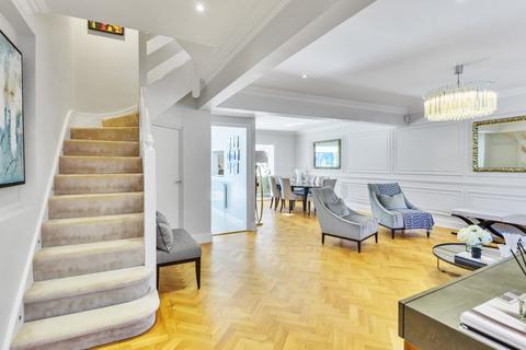 undefined, Sandringham Gardens, North Finchley, London, N12