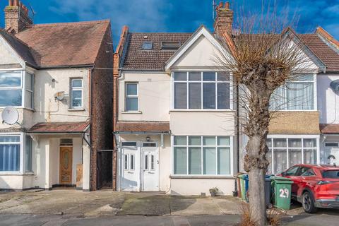 Welldon Crescent, Harrow, HA1