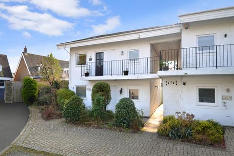 2 bedroom flat for sale, Hawthorn Way, Storrington, West Sussex, RH20