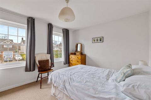 1 Kendal Close, Reigate, RH2 0LR