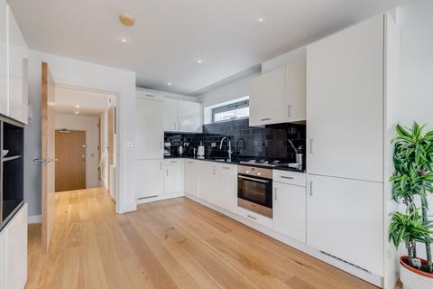 2 bedroom flat for sale, Denmark Hill, London, SE5