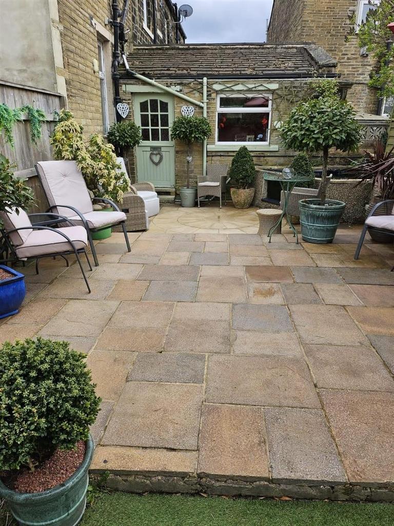 Garden 1.jpg