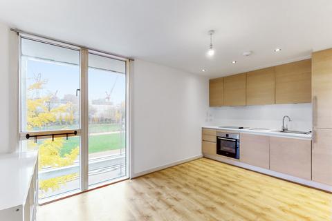 Studio for sale, Chadwell Lane, London N8