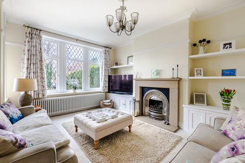 4 bedroom semi-detached house for sale, Leeds LS17