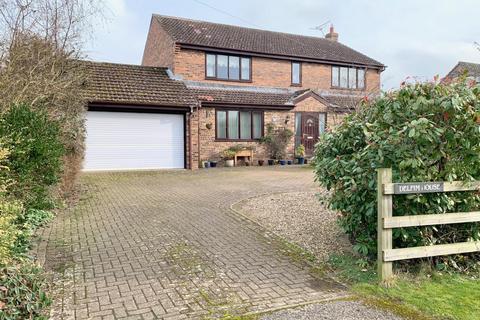 Back Lane South, Middleton