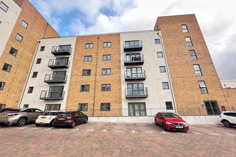 2 bedroom apartment to rent, Garland Apartments, 1 Birch Road, Luton, Bedfordshire, LU1 4GD