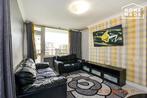 2 bedroom flat to rent, Casterbridge Road, Greenwich, SE3