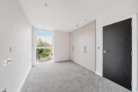 2 bedroom flat for sale, Nouveau Apartments, Stanmore HA7