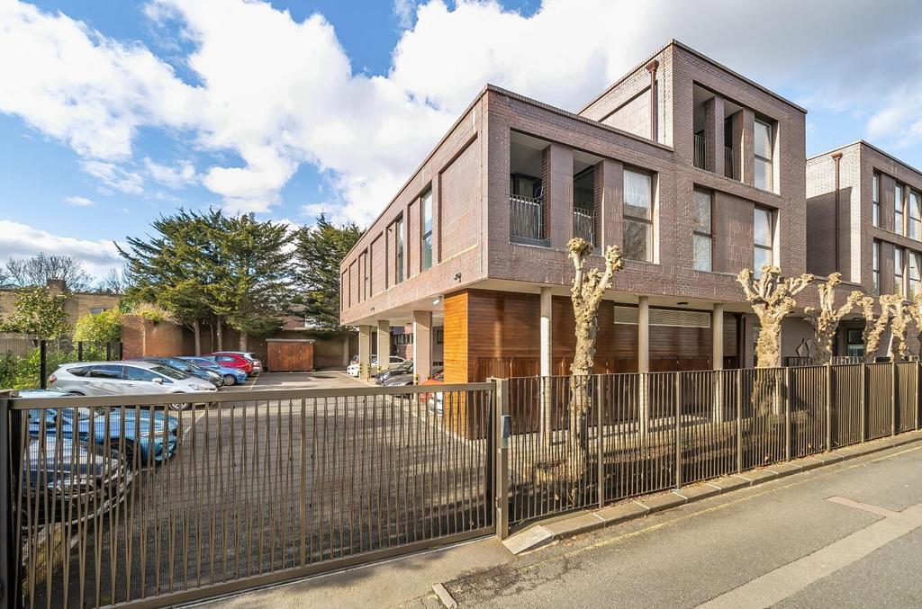 Davidson Frost-Wellings, DFW, Nouveau Apartments,