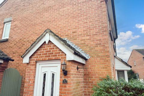 2 Windsor Close, Southwater, Horsham, RH13 9XH