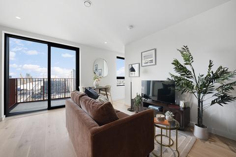 undefined, Peninsula Gardens, Greenwich Peninsula, London, SE10