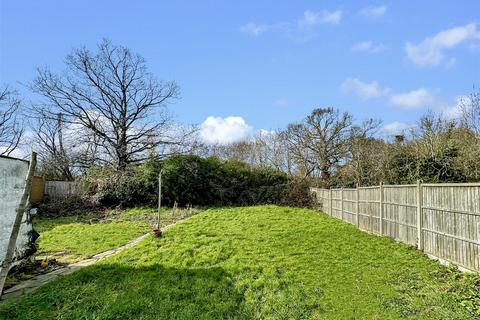 251 Waye Avenue, Hounslow, TW5 9SJ